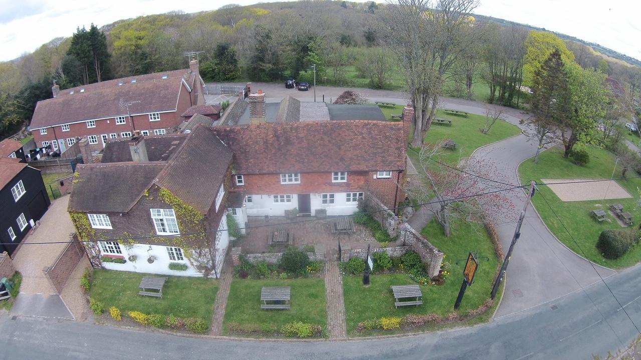 Hotel Two Sawyers Pett Exterior foto